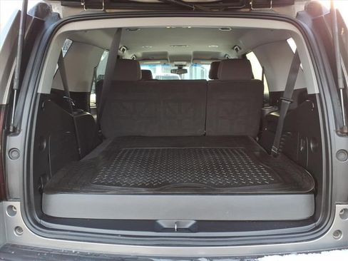 Used 2019 Chevrolet Tahoe LS image 7