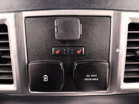 Certified 2022 Ford F350 Platinum AWD/4WD image 14