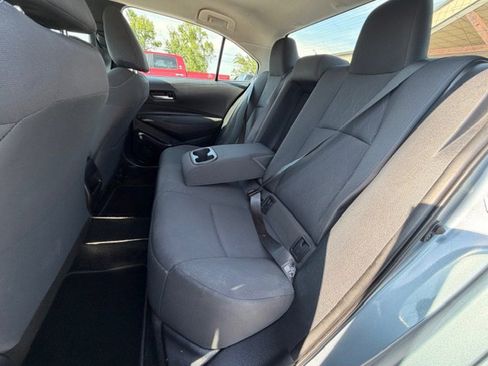 Used 2020 Toyota Corolla LE FWD image 10