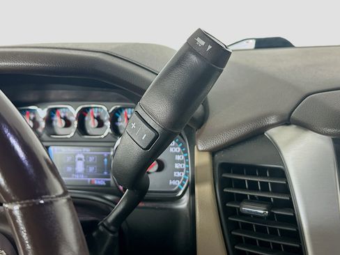 Used 2020 GMC Yukon SLT w/ Open Road Package AWD/4WD image 24
