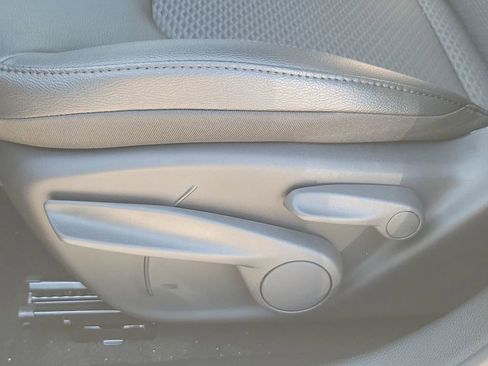 New 2026 Jeep Compass Latitude image 29