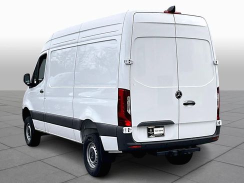 New 2025 Mercedes-Benz Sprinter 2500 image 12