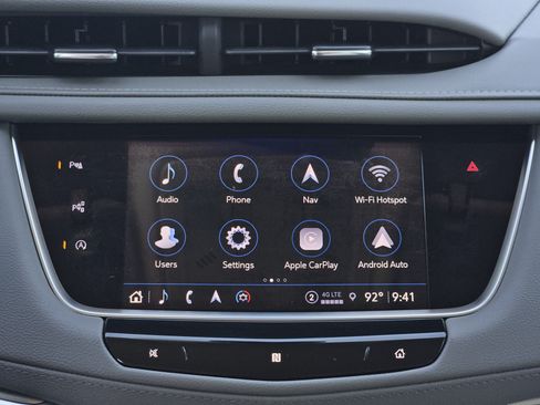 Used 2021 Cadillac XT5 Premium Luxury FWD image 13