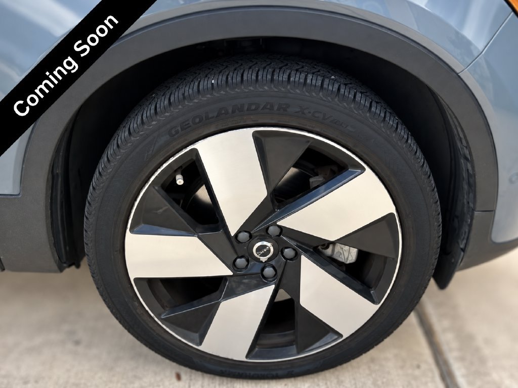 Certified 2023 Volvo C40 P8 Recharge Ultimate AWD/4WD image 10