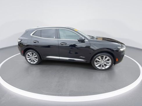 Used 2023 Buick Envision Avenir image 9