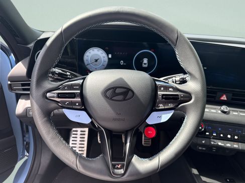 Used 2025 Hyundai Elantra N FWD image 13