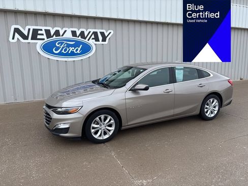 Used 2023 Chevrolet Malibu LT FWD image 1