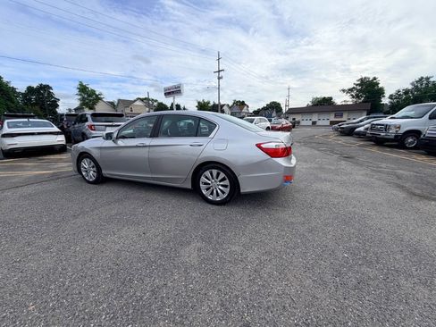 Used 2014 Honda Accord EX image 44