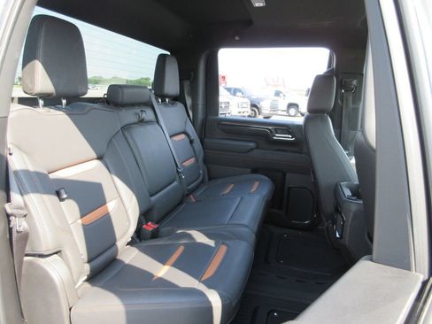Certified 2024 GMC Sierra 2500 AT4 AWD/4WD image 26
