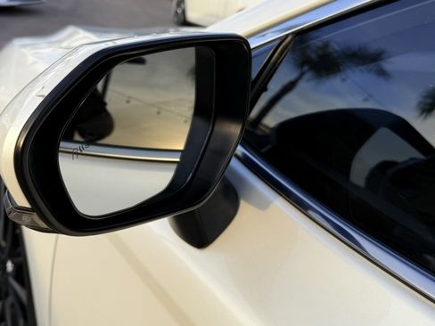 Used 2019 Toyota Camry XSE image 27