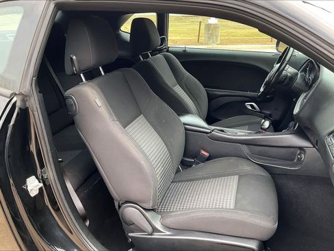 Used 2021 Dodge Challenger SXT w/ Blacktop Package image 8