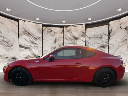 Used 2014 Scion FR-S image 5
