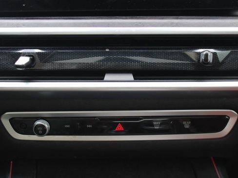 Used 2023 BMW X7 xDrive40i w/ Executive Package image 27