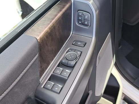 New 2026 Ford F250 Lariat w/ Lariat Premium Package image 23