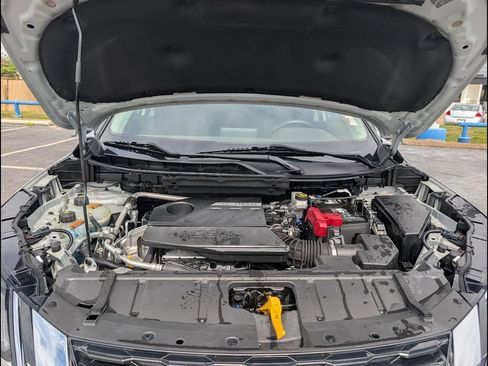 Used 2022 Nissan Rogue SV w/ SV Premium Package FWD image 24