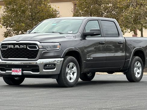 New 2026 RAM 1500 4x4 Crew Cab image 7