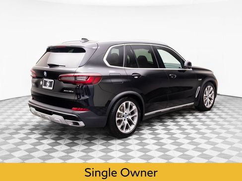 Used 2023 BMW X5 xDrive45e w/ Climate Comfort Package image 5