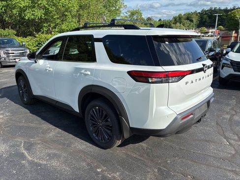 New 2026 Nissan Pathfinder SL AWD/4WD image 5