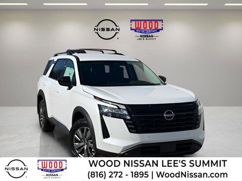 New 2026 Nissan Pathfinder SV AWD/4WD image 1