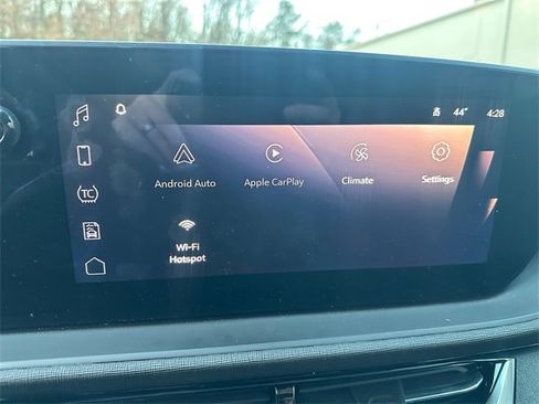 Used 2024 Buick Envista Sport Touring image 17