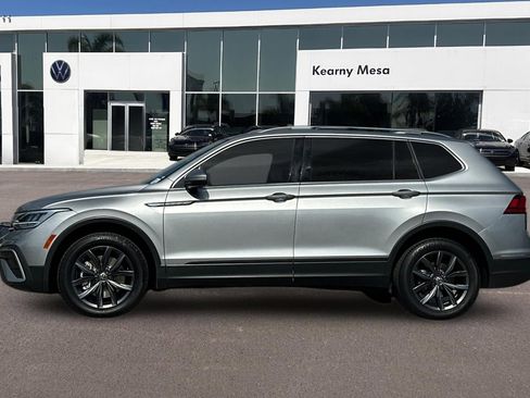 Used 2023 Volkswagen Tiguan SE FWD image 7