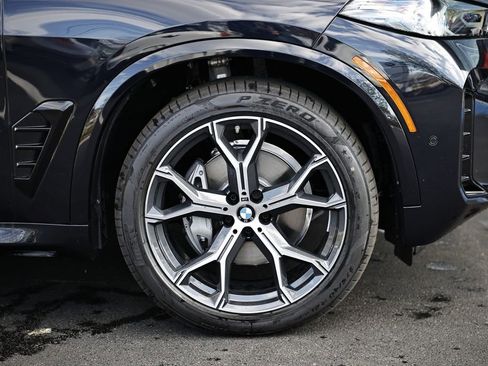 New 2026 BMW X5 xDrive40i w/ M Sport Package image 5