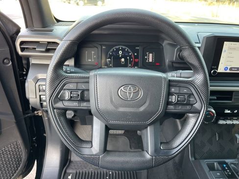 Used 2024 Toyota Tacoma SR image 16