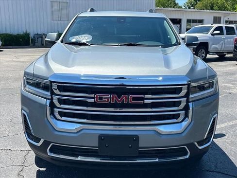 Certified 2023 GMC Acadia SLE w/ Driver Convenience Package AWD/4WD image 4