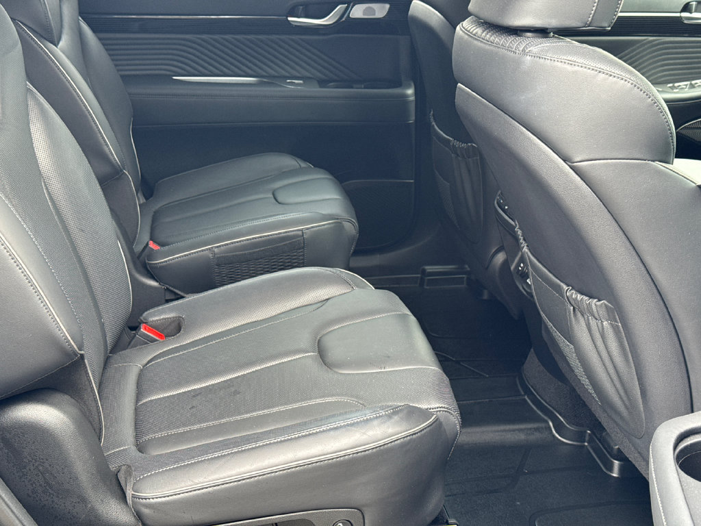 Used 2023 Hyundai Palisade Calligraphy w/ Cargo Package FWD image 9
