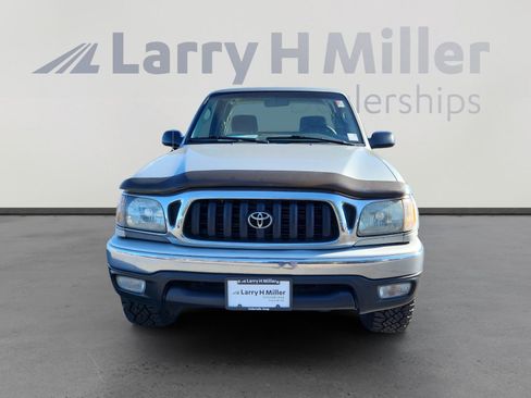 Used 2004 Toyota Tacoma 4x4 Xtracab V6 image 8