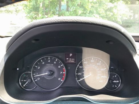 Used 2012 Subaru Outback 2.5i Premium AWD/4WD image 22