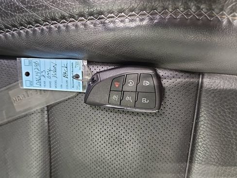 Used 2023 GMC Yukon XL Denali w/ LPO, Floor Liner Package AWD/4WD image 43