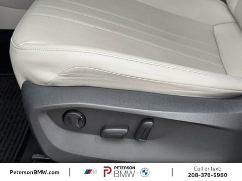 Used 2023 Volkswagen Tiguan SE R-Line image 12