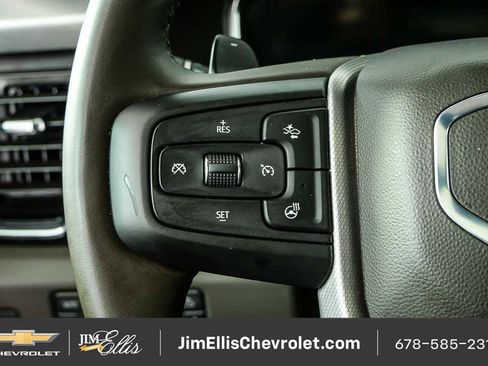 Used 2025 GMC Sierra 1500 Denali w/ Technology Package AWD/4WD image 11