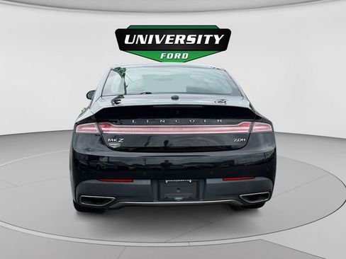 Used 2019 Lincoln MKZ Reserve FWD image 4