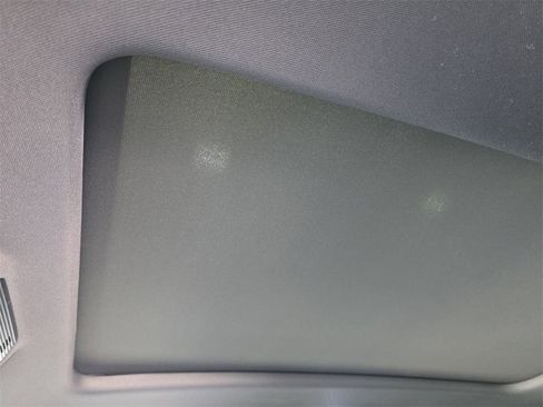 New 2026 Volkswagen Atlas Cross Sport SEL R-Line image 19