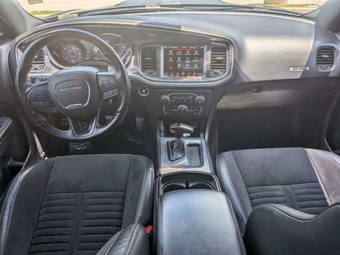 Used 2022 Dodge Charger Scat Pack w/ Daytona Edition Group RWD image 13