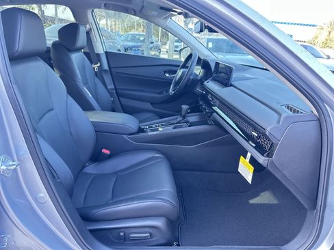 New 2025 Honda Accord EX-L image 17