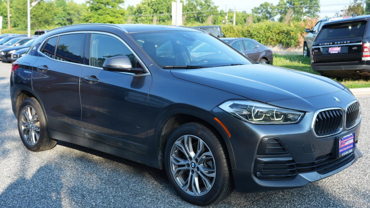 Used 2022 BMW X2 xDrive28i AWD/4WD image 2