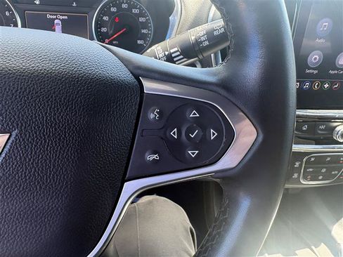 Used 2023 Chevrolet Traverse LT AWD/4WD image 20
