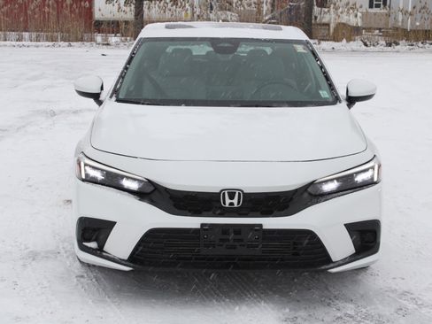 Certified 2024 Honda Civic EX-L image 2