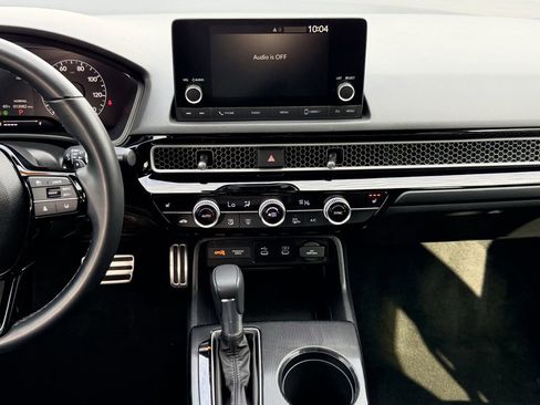 Used 2025 Honda Civic Sport image 15