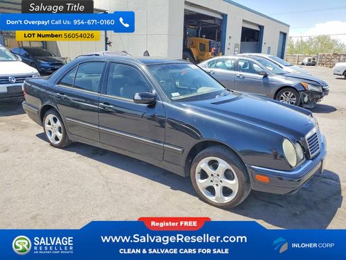 Used 2002 Mercedes-Benz E 320 4MATIC Sedan image 5