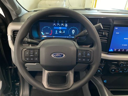 New 2026 Ford F250 XLT w/ XLT Premium Package AWD/4WD image 20