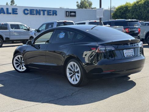 Used 2022 Tesla Model 3 Long Range AWD/4WD image 5