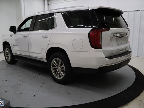 Used 2021 GMC Yukon SLT w/ SLT Premium Package image 6