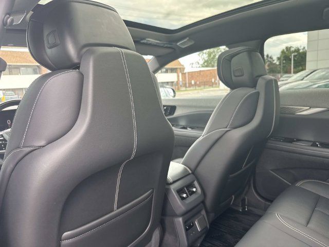 Certified 2025 Cadillac Optiq Luxury 2 w/ LPO, Floor Liner Package AWD/4WD image 29