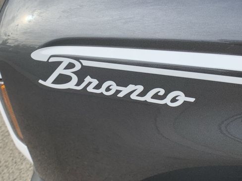 New 2025 Ford Bronco Heritage Edition image 15
