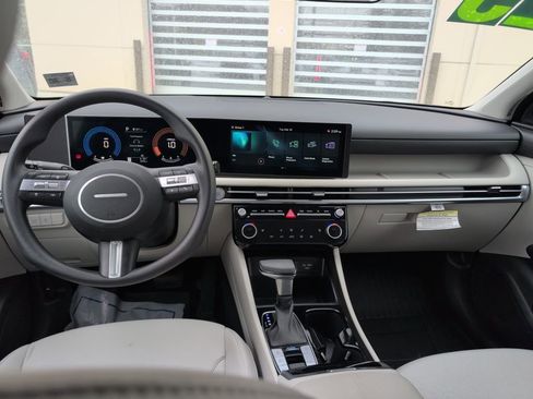 Certified 2025 Hyundai Tucson SEL image 13