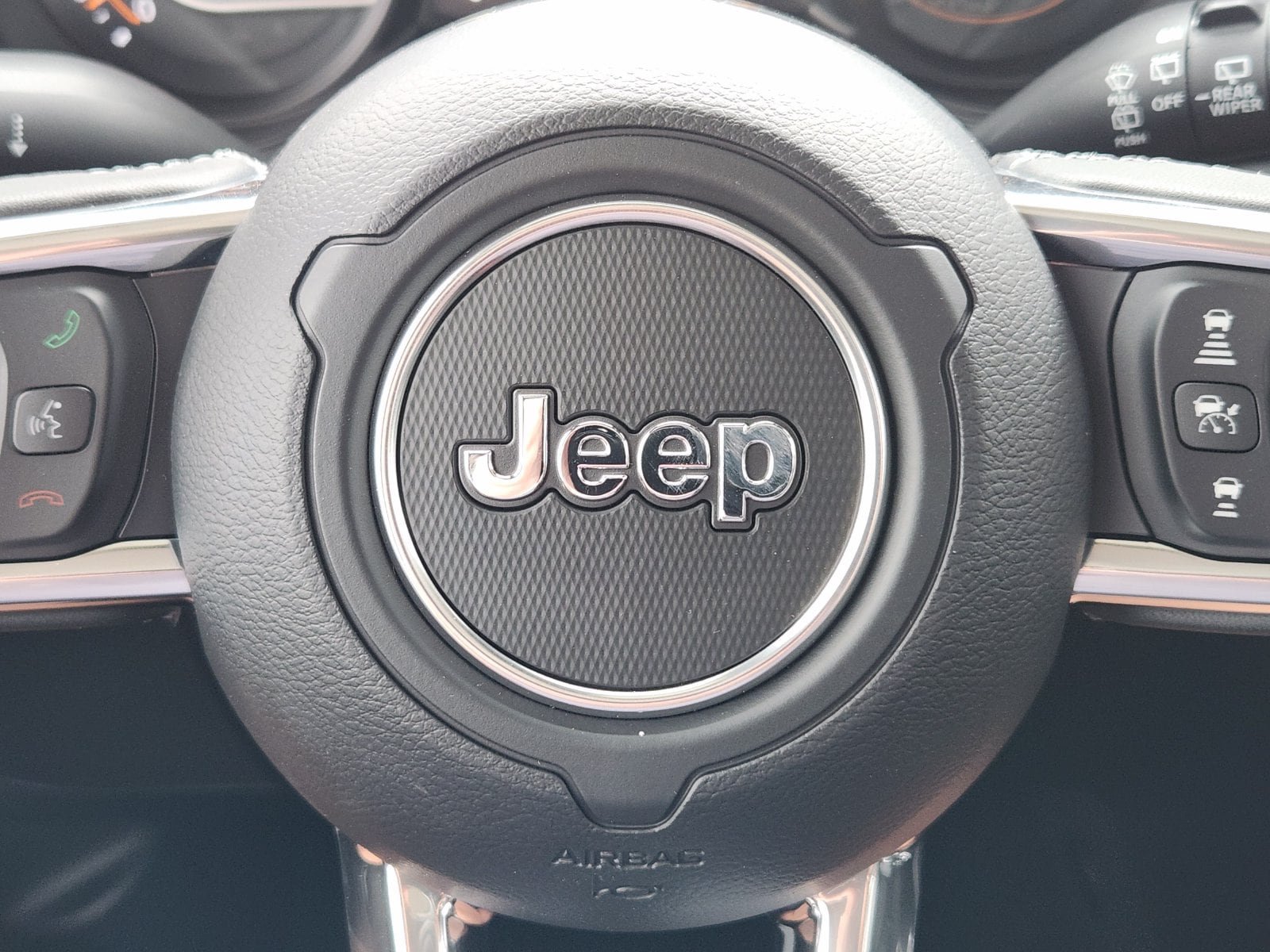 New 2026 Jeep Wrangler Unlimited Sahara AWD/4WD image 36